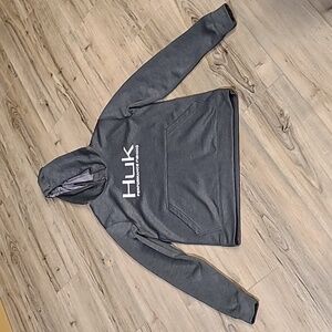 Huk Women's Sweatshirt Size Small